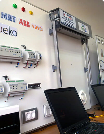 System Integrators